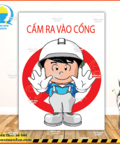 Poster cấm ra vào cổng